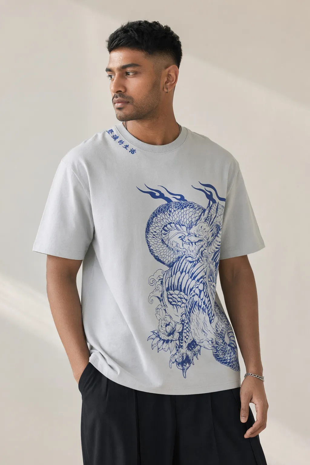 Knits man grey dragon graphic tee