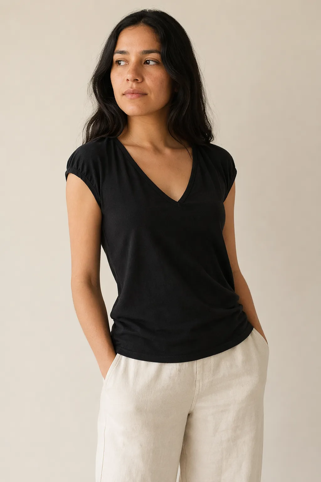 Knits woman black cap sleeve top