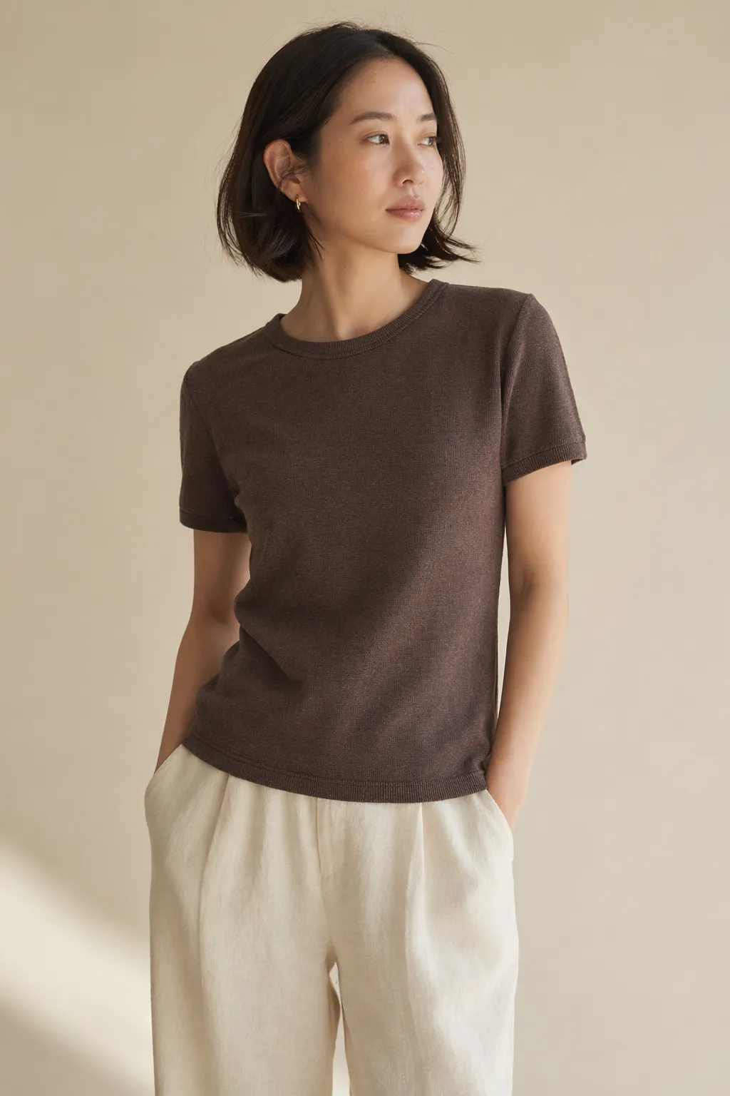 Knits woman brown stripe tee