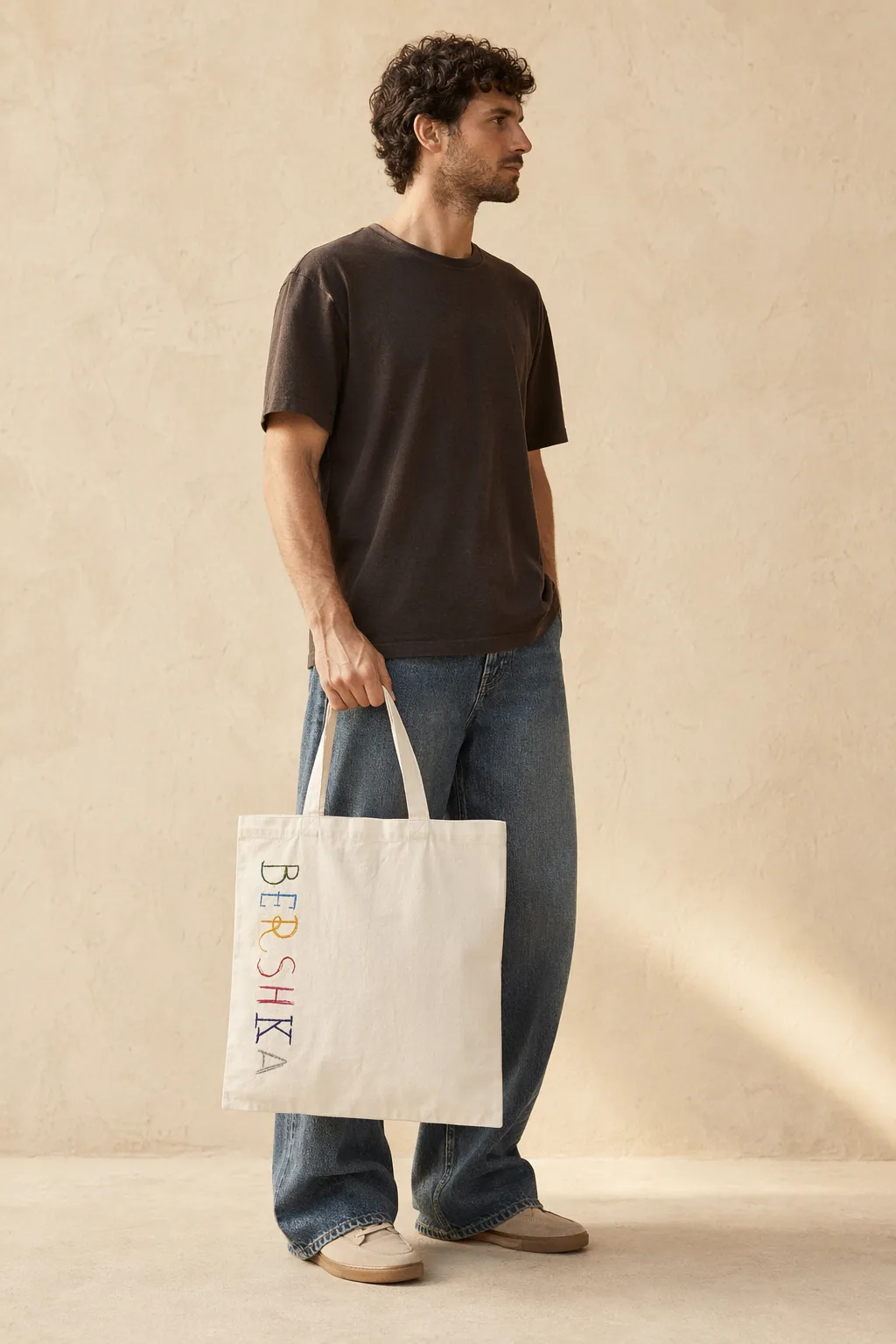 Promo bags natural bershka script tote
