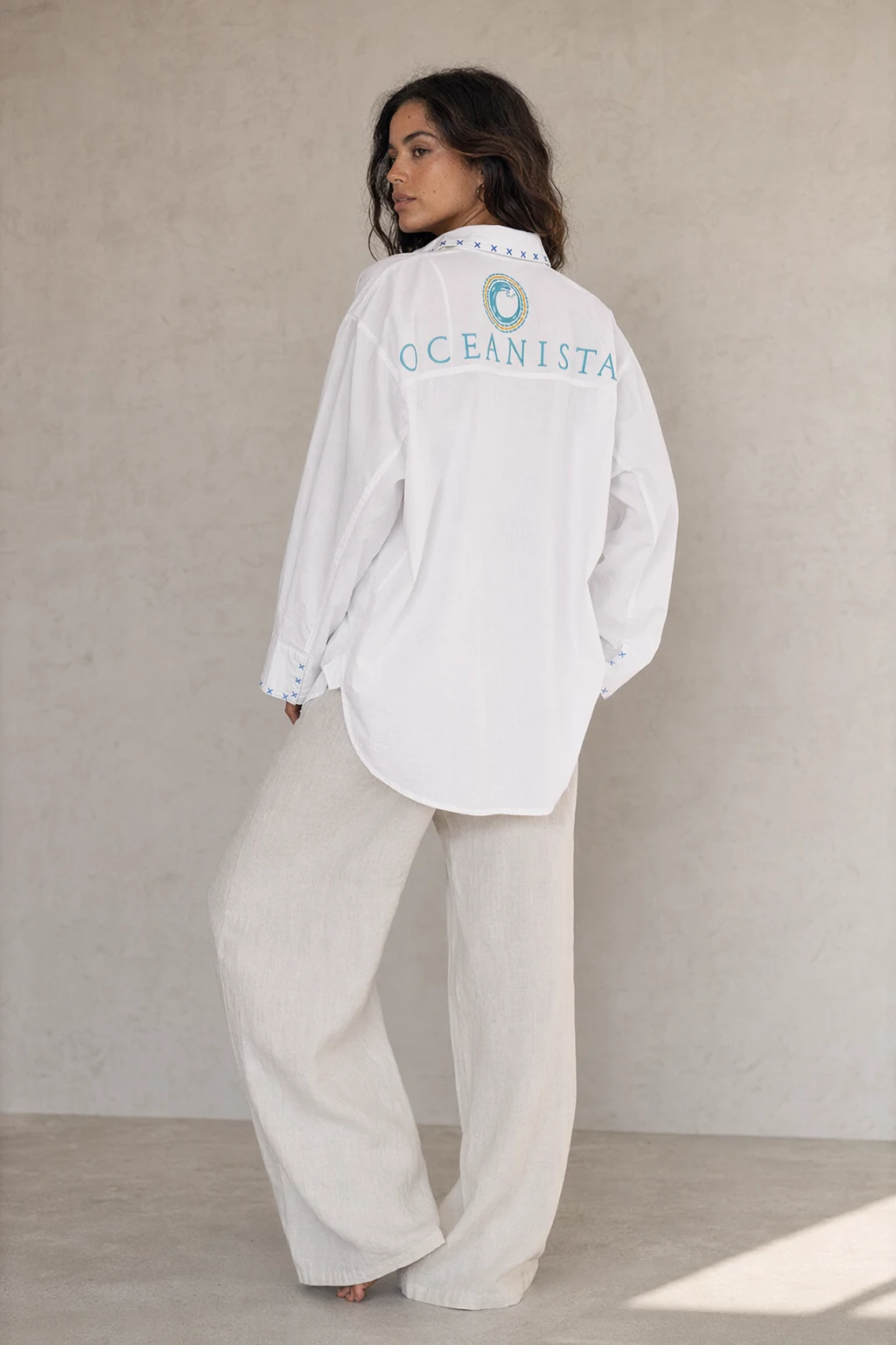 Woven woman white cotton button up beach
