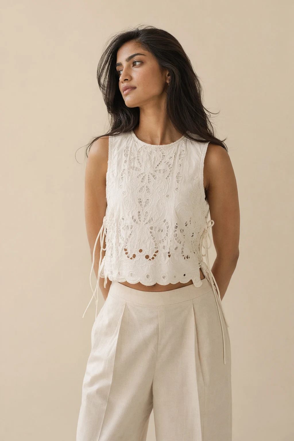 Woven woman white eyelet cutwork lace top